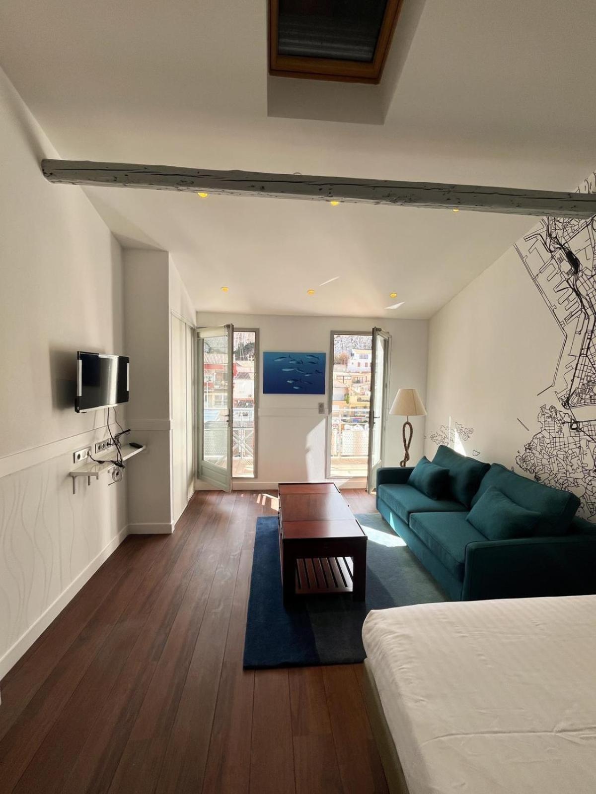 Les Cabanons De Fonfon Apartment Марсилия Екстериор снимка